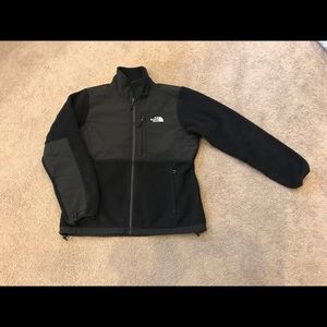 Women’s Size M North Face Denali Jacket